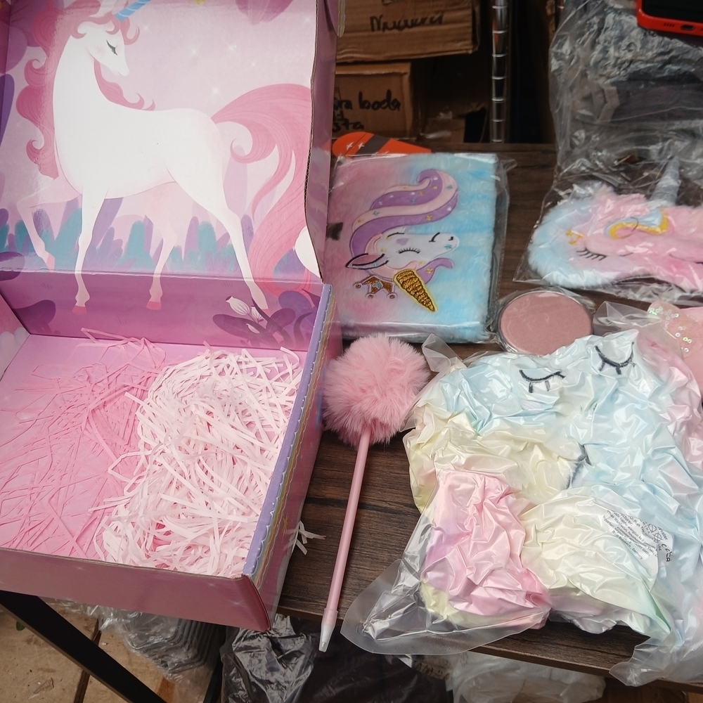 Magic Unicorn Gift Set - Picture 11 of 11